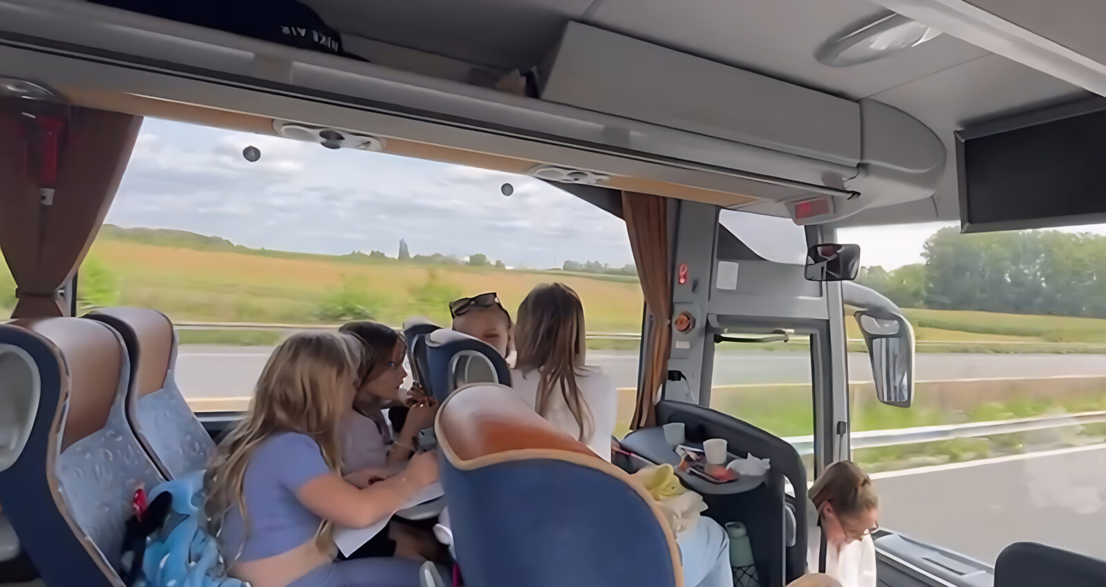 School Coach Service